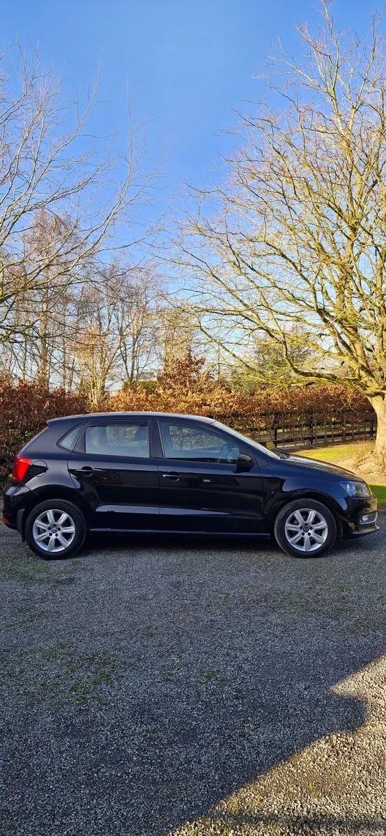 Volkswagen Polo 2015 1.4 TDI - Image 2