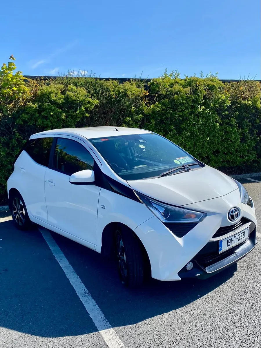 Toyota Aygo 2019 - NCT Jan 27 - 48.000 Km - Image 1