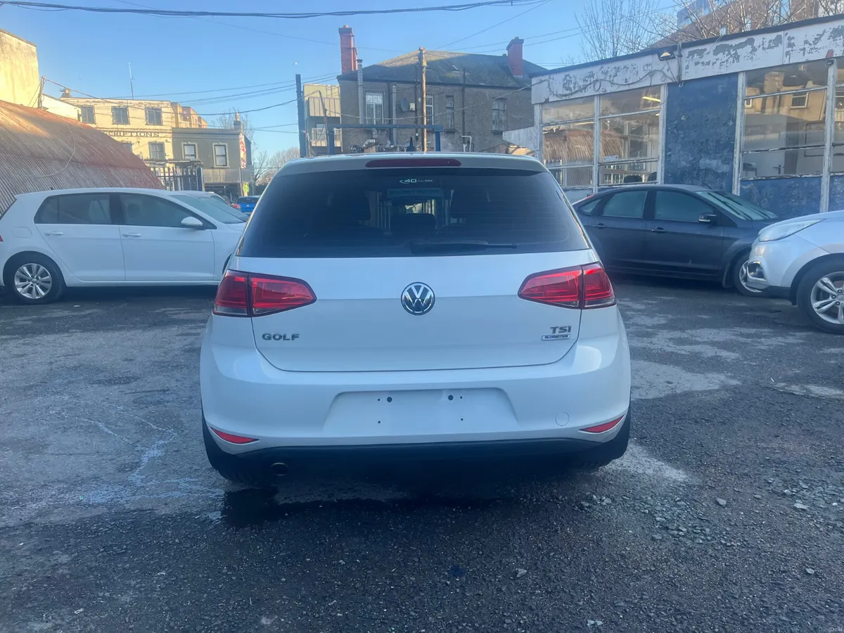 2015 VOLKSWAGEN GOLF, COMFORTLINE PREMIUM 43000KLM - Image 4