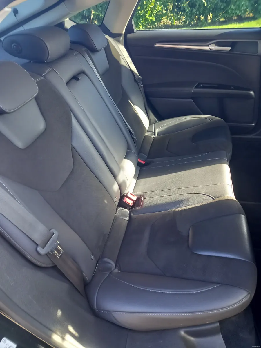 2017  Mondeo 1.5 Petrol - Image 3