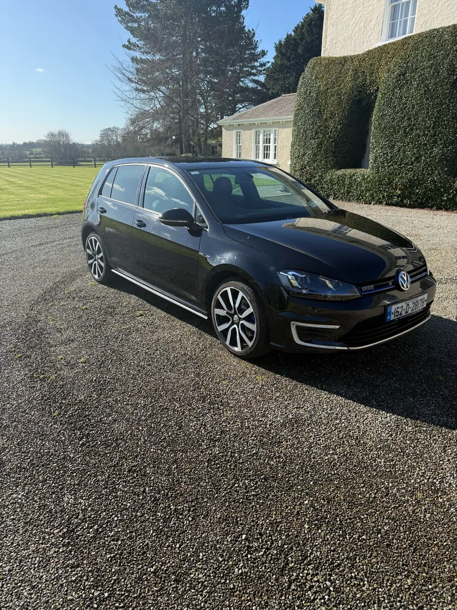 Golf GTE - Image 1