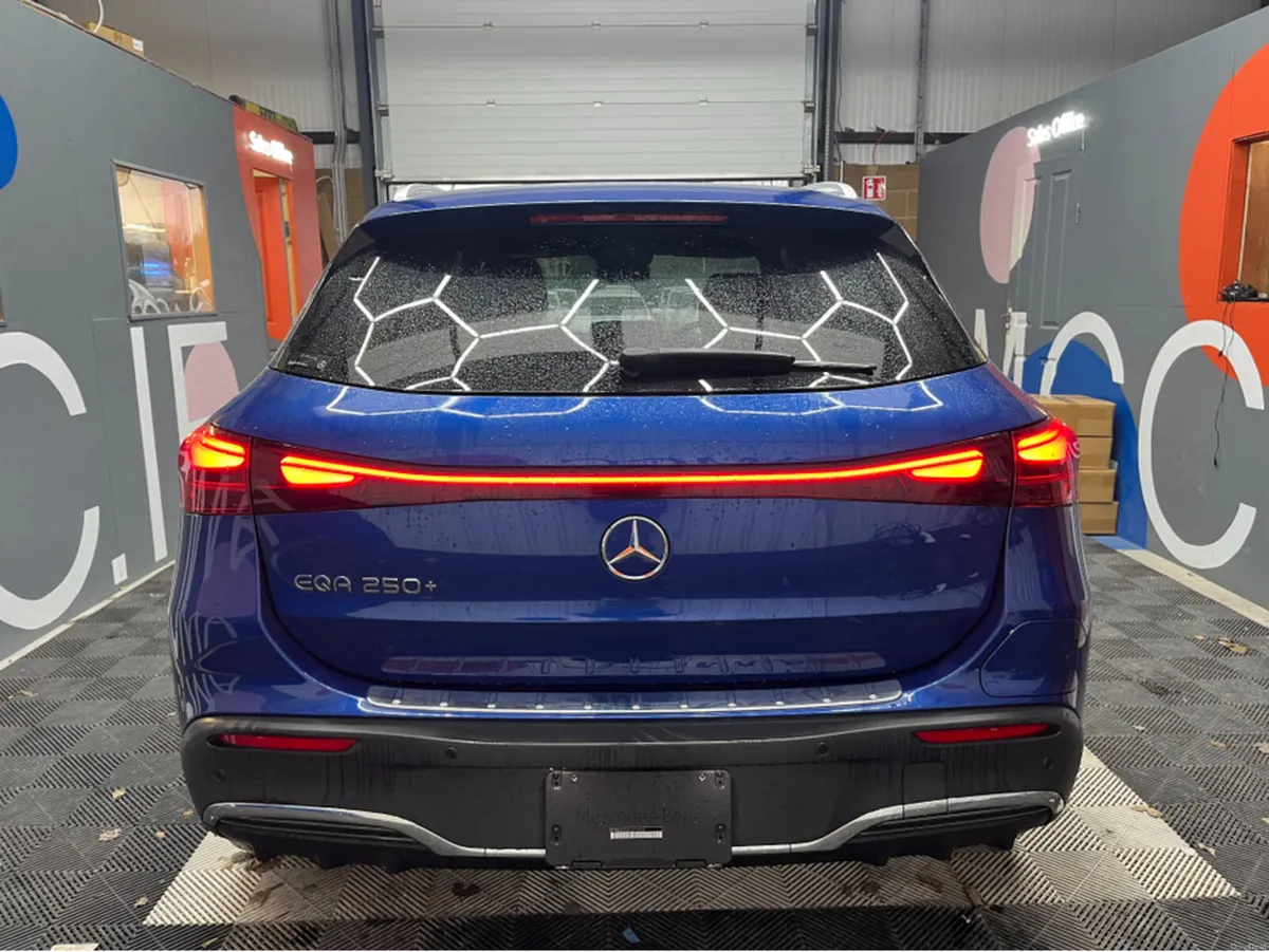 Mercedes-Benz EQA €46950 2025 MERCEDES-BENZ EQA 25 - Image 3