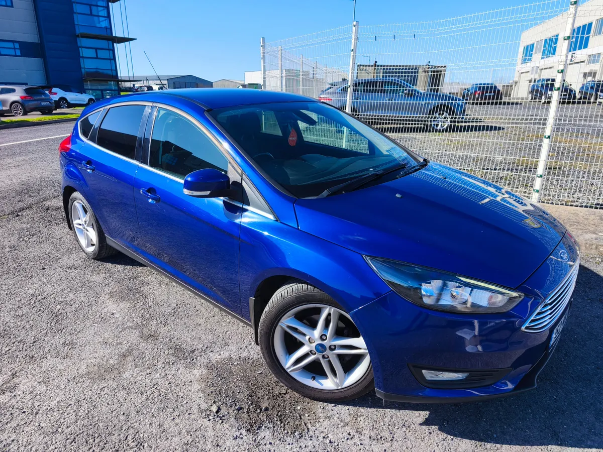 Ford Focus 1.0 Ecoboost Turbo 100PS Zetec - Image 3
