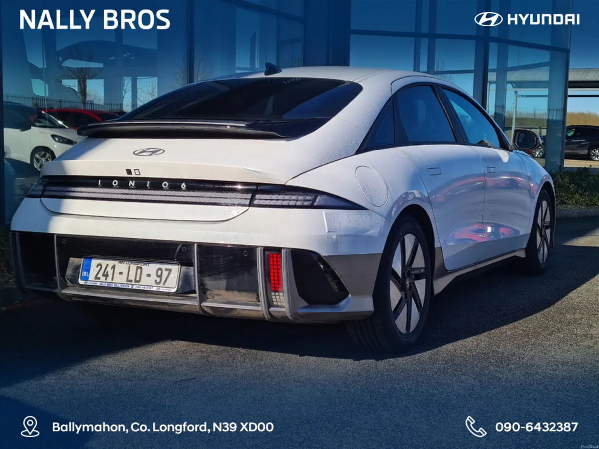 Hyundai IONIQ 6 SIGNATURE 53KWH 4DR AUTO - Image 4