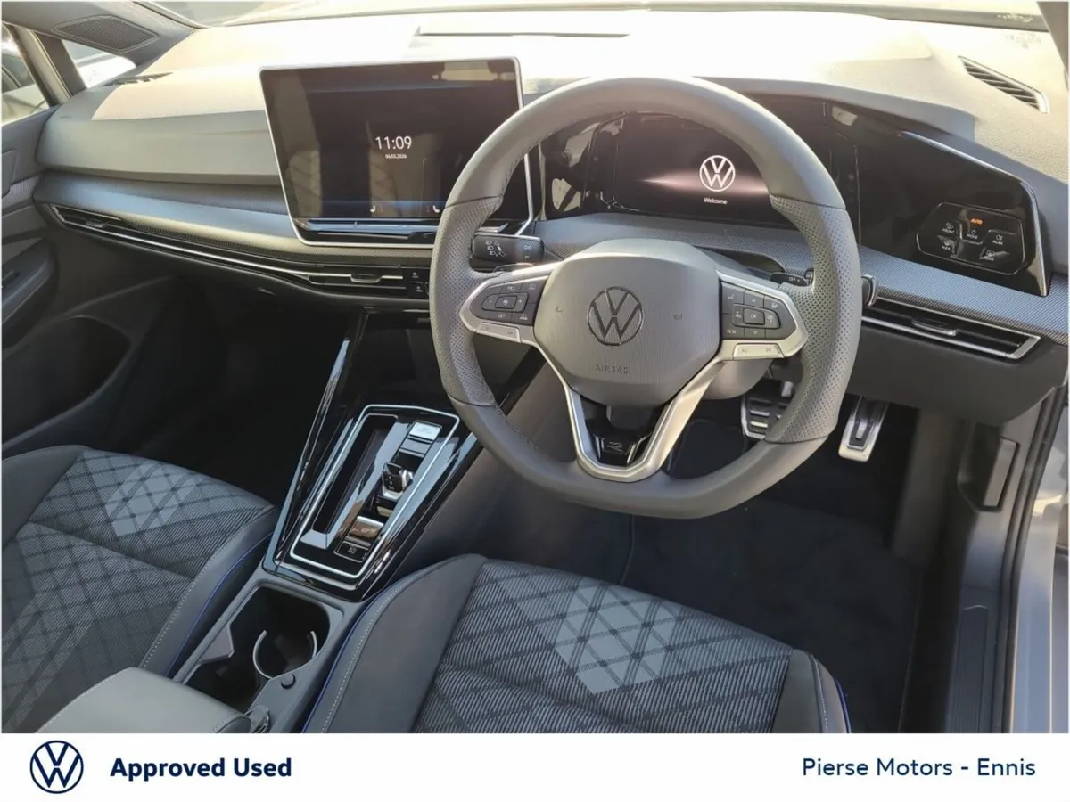Volkswagen Golf R-LINE BLACK ED 2.0 TDI 150HP - Image 3