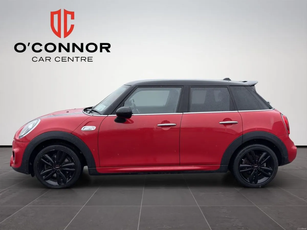 Mini Cooper "Small car, big attitude — this Cooper - Image 3