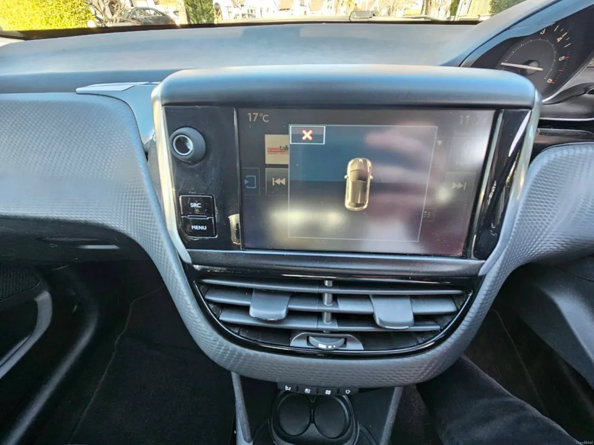 2018 Peugeot 208 (Allure, Diesel) - Image 2