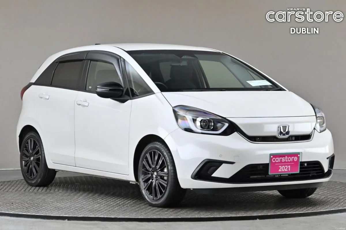 Honda Fit 1.5 E-CVT HEV **CASA EDITION **9" ANDROI - Image 1