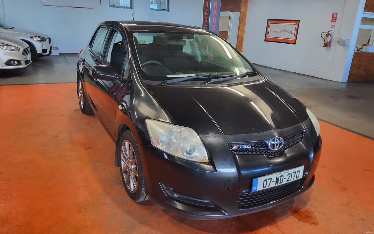Toyota Auris 2007 - Image 1
