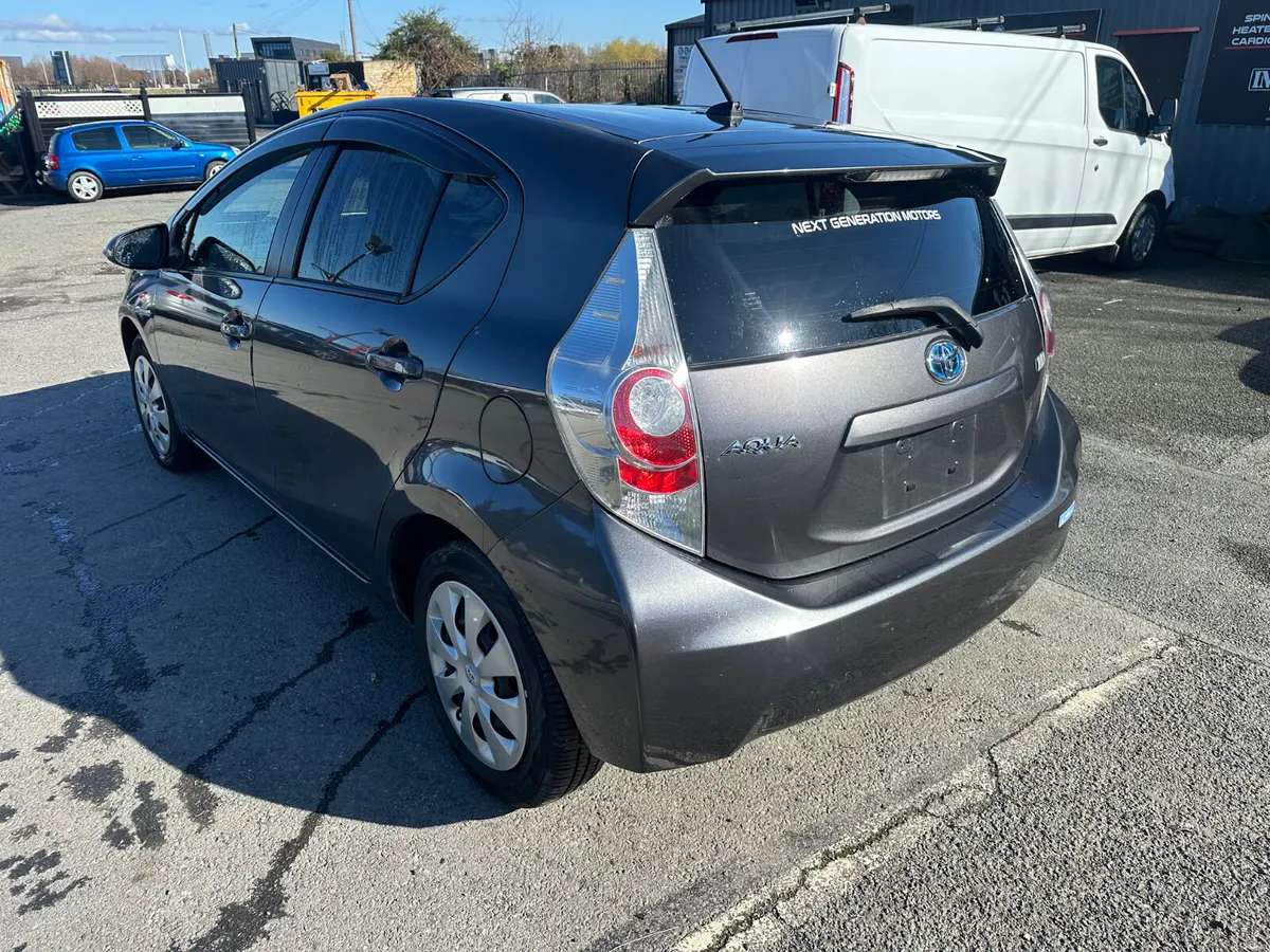 2014 TOYOTA AQUA  HYBRID PUSH START LOW MILES - Image 3