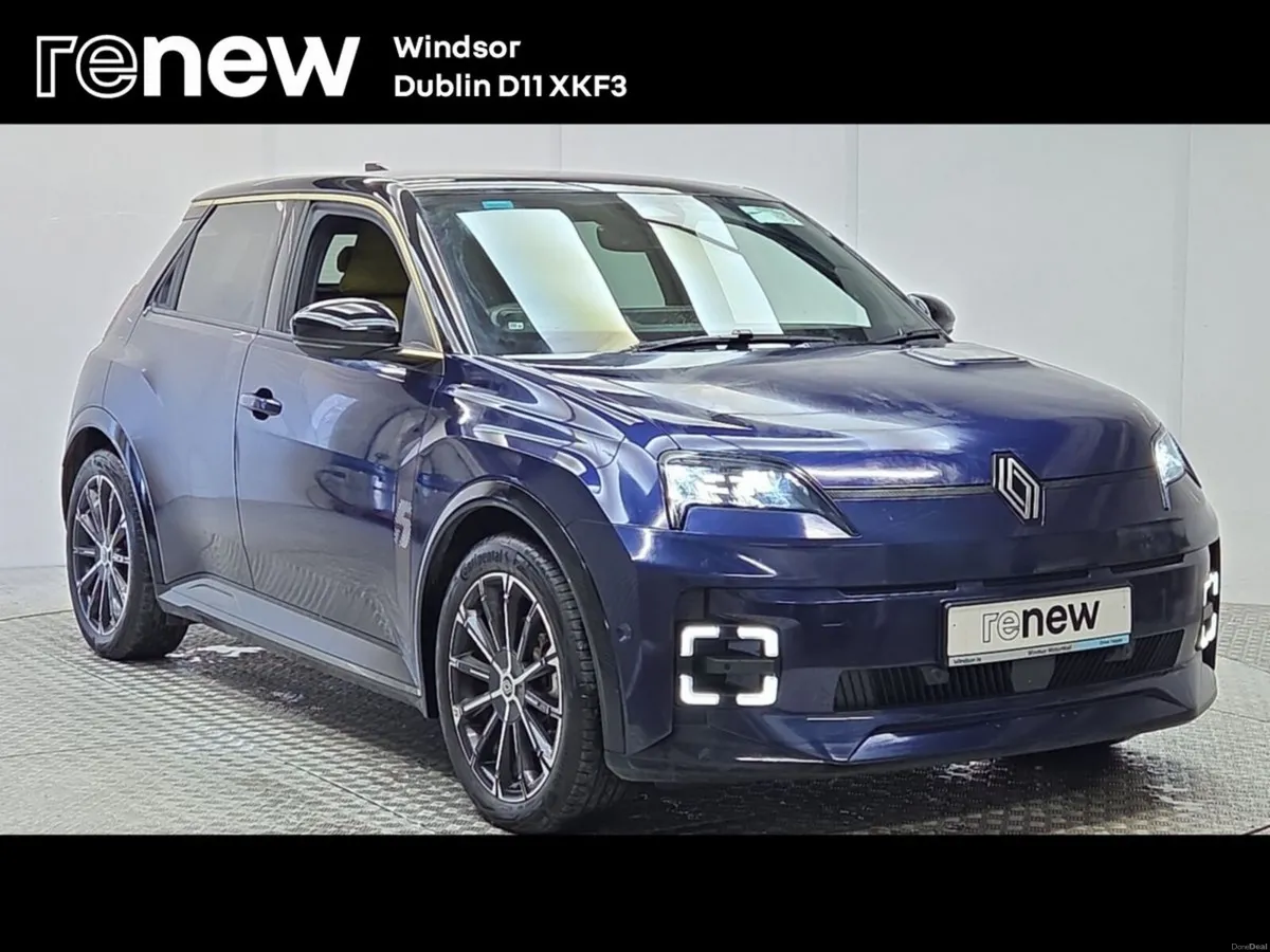 Renault 5 EV40 150hp Iconic - Image 1