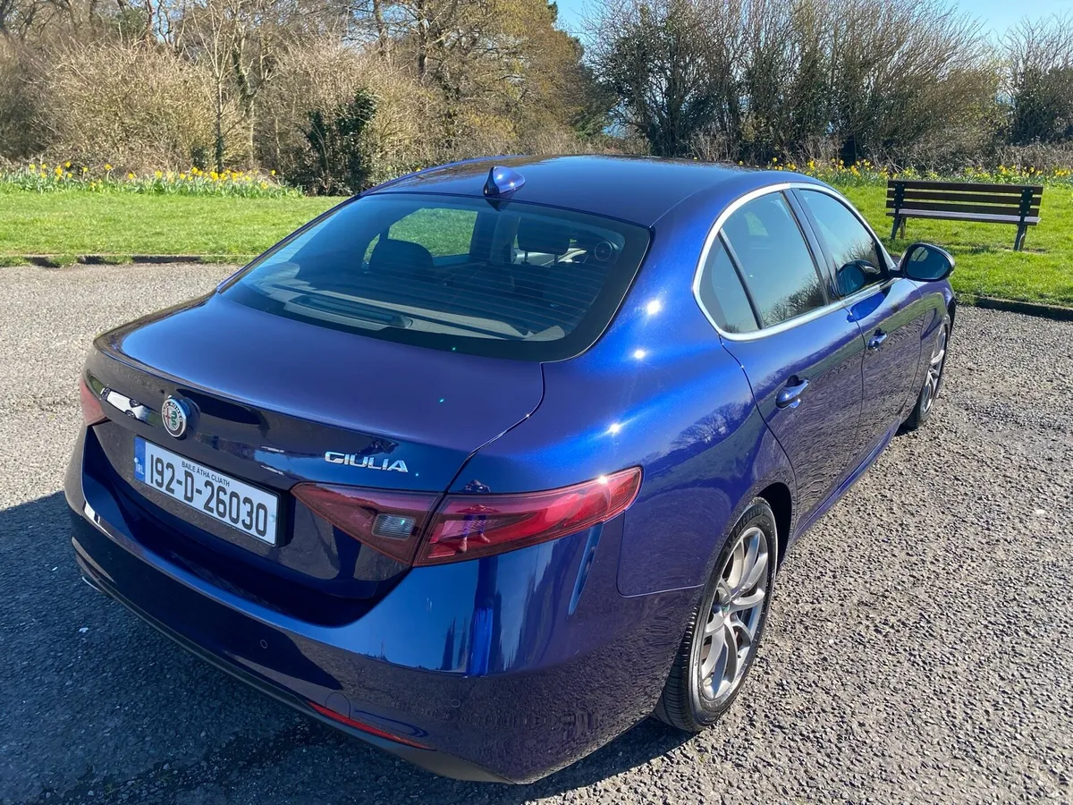 Alfa Romeo Giulia 2019 Diesel 2.2 150HP - Image 4