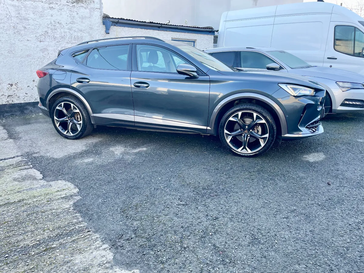 Cupra Formentor 1.4 E-Hybrid 204BHP PHEV Auto,2023 - Image 2