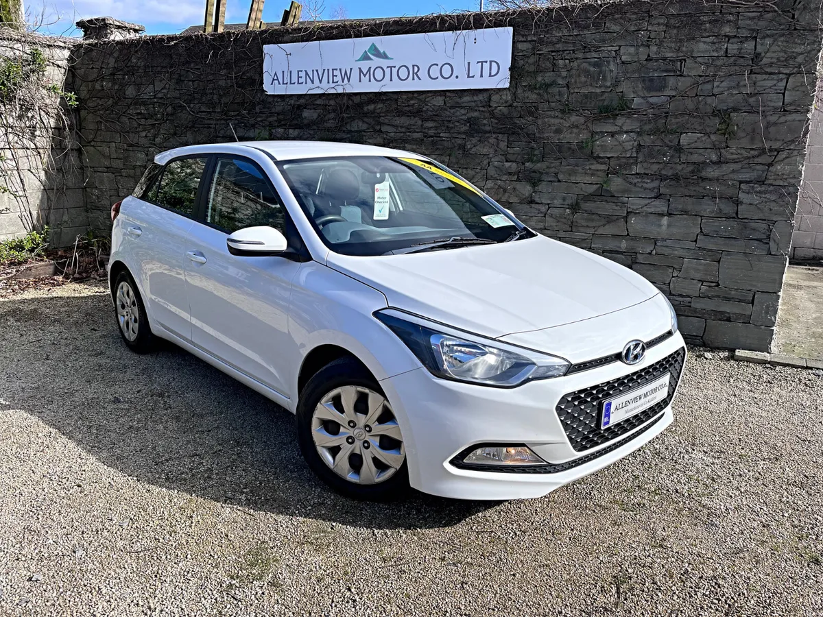 2017 Hyundai i20 1.2 5Speed Man Very Clean Hatch - Image 1