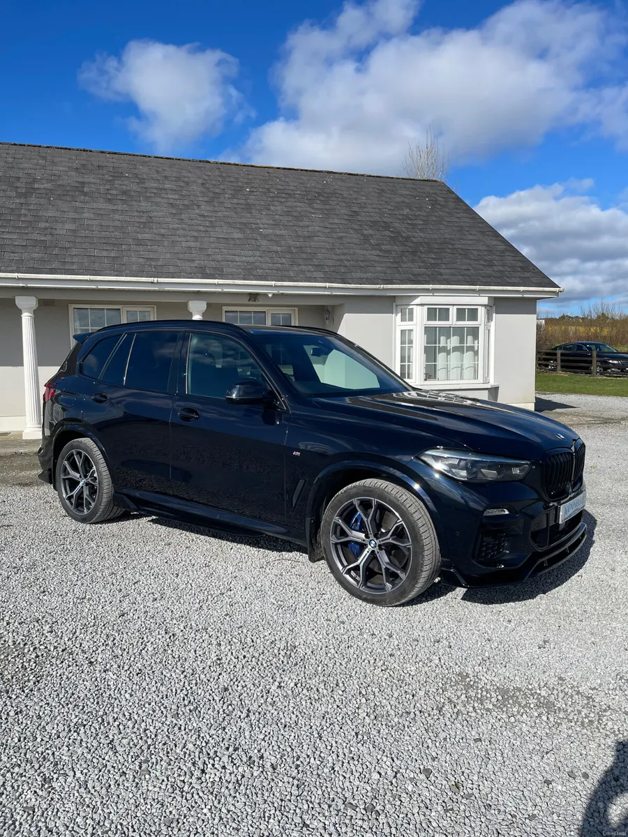 BMW MSPORT X5 45e - Image 1