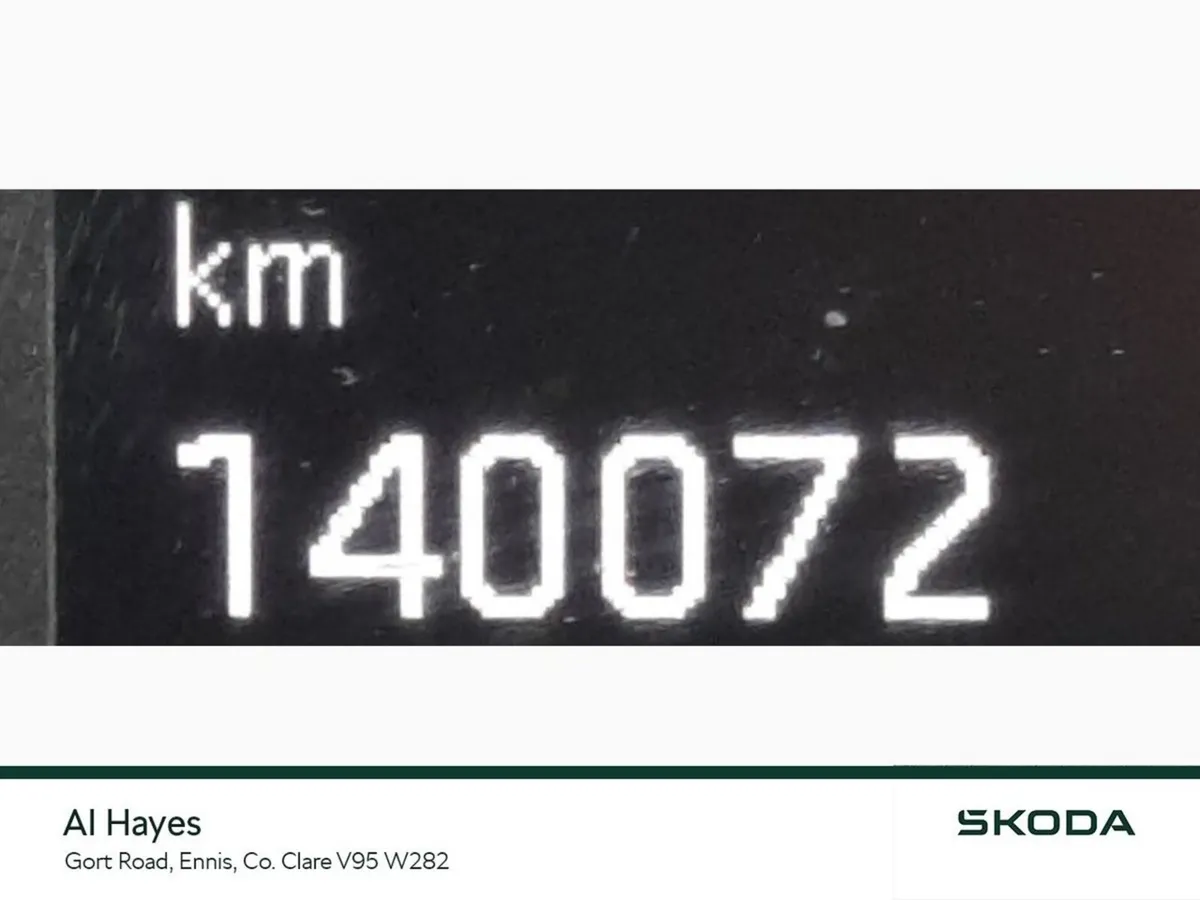 Skoda Superb **SOLD SOLD SOLD SOLD SOLD** - Image 4