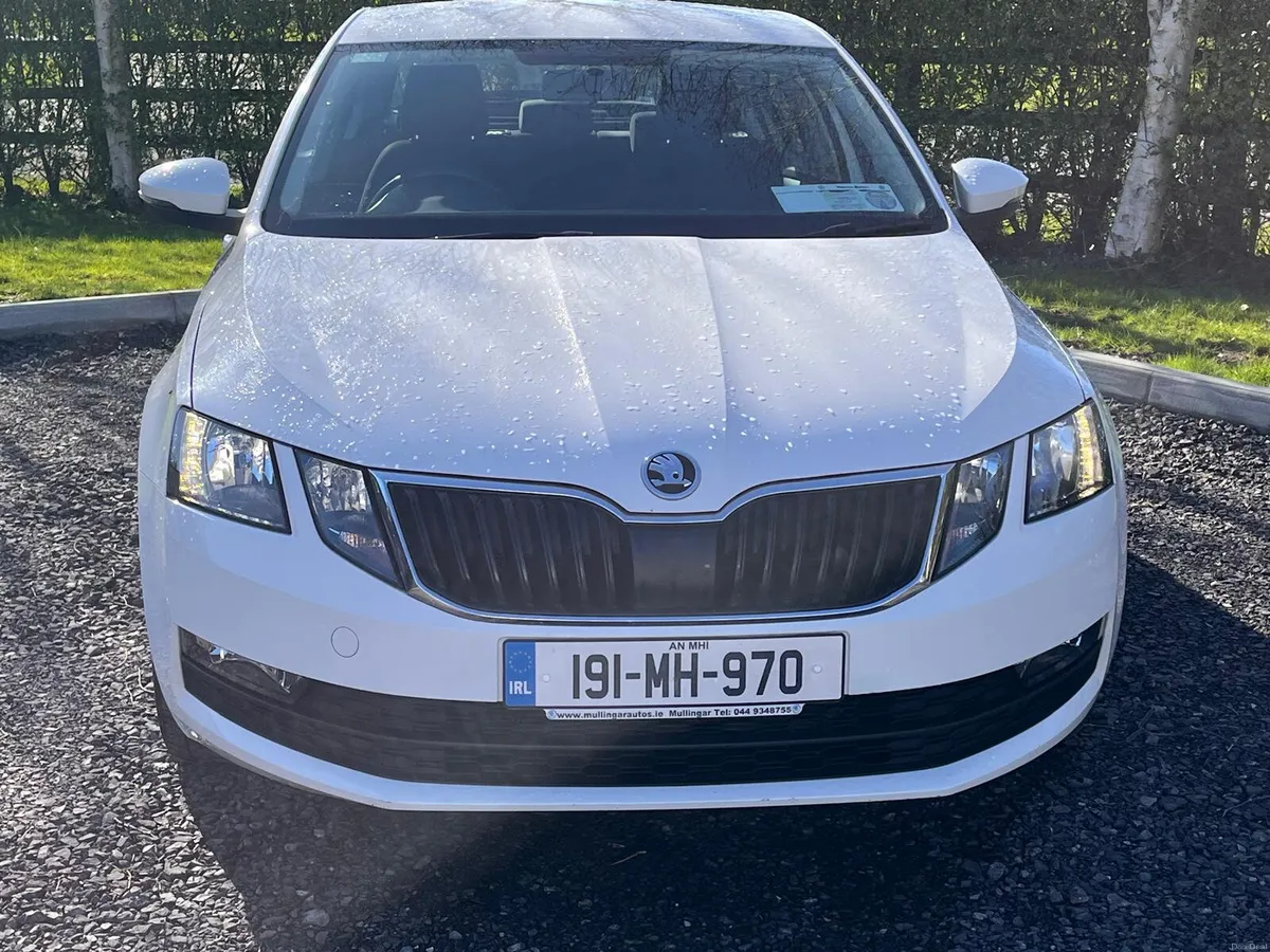 Skoda Octavia Ambition 1.0L TSI - Image 3