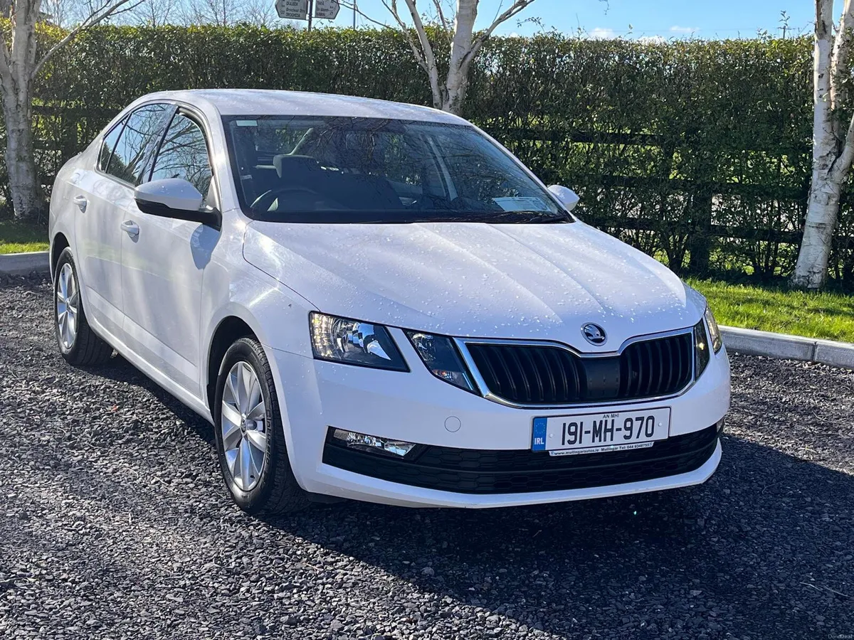 Skoda Octavia Ambition 1.0L TSI - Image 1