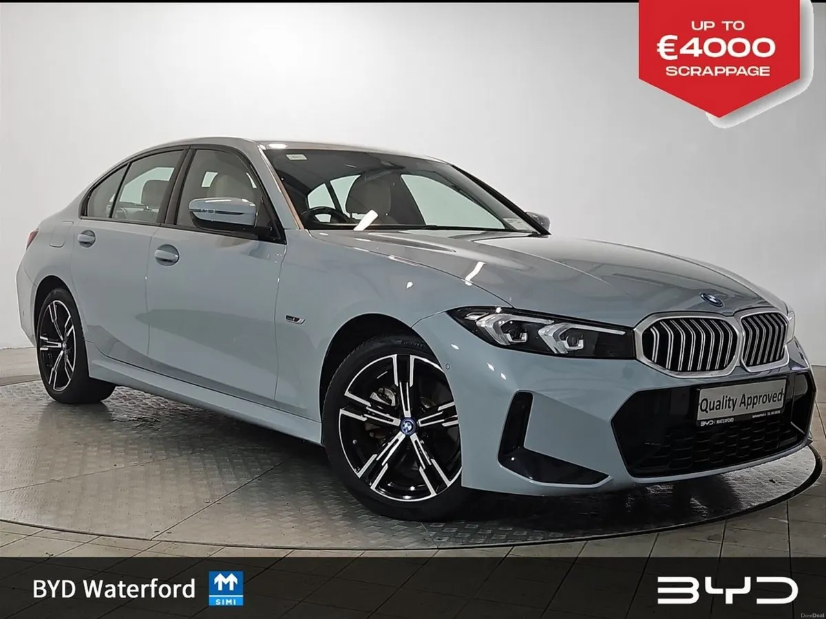 BMW 3-Series 330e M Sport PLUG IN HYBRID -  **Auto - Image 1