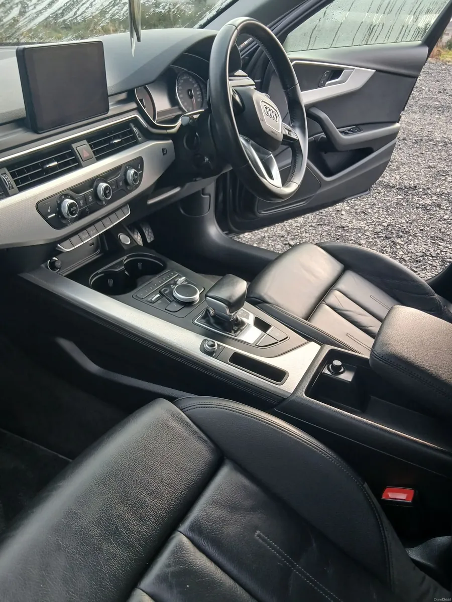 Audi A4 2018 - Image 1