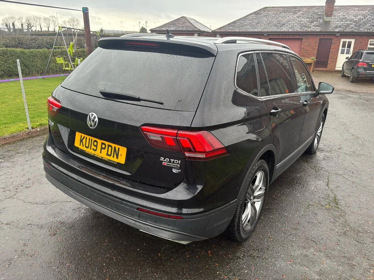 Volkswagen Tiguan Allspace 7 Seater - Image 3