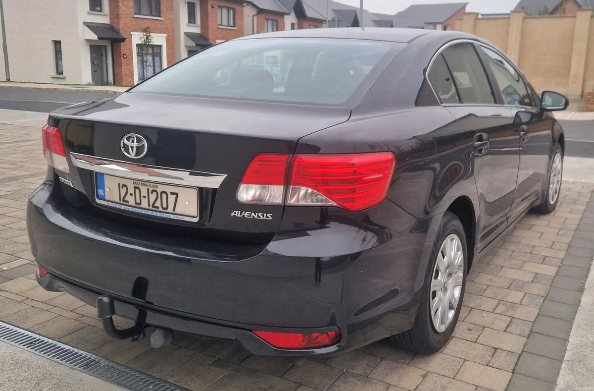Toyota Avensis 2.0 D4D - Image 2