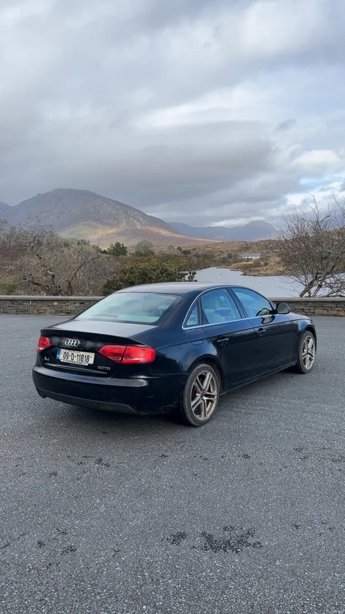Audi A4 - Image 2