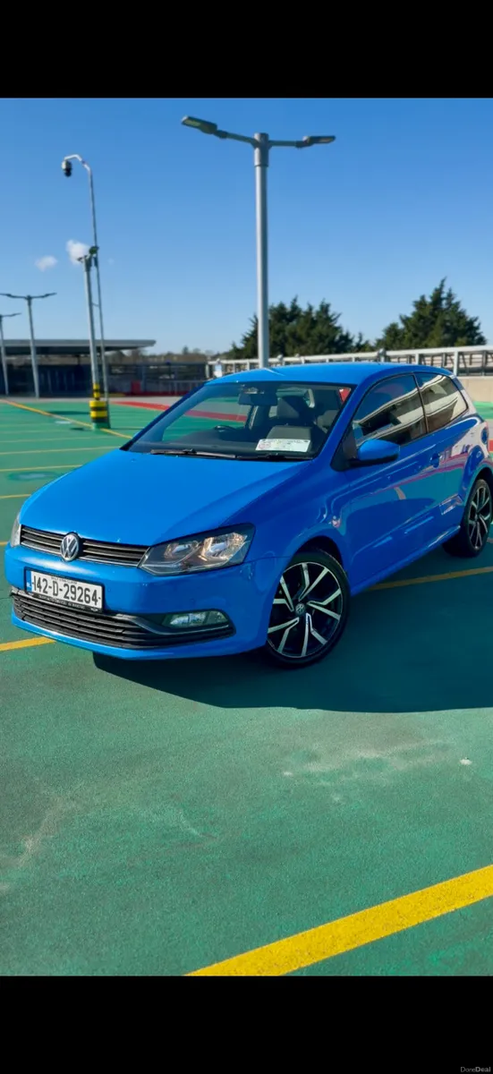 142 Volkswagen Polo 1.0 Petrol - ONLY 1 OWNER - Image 1