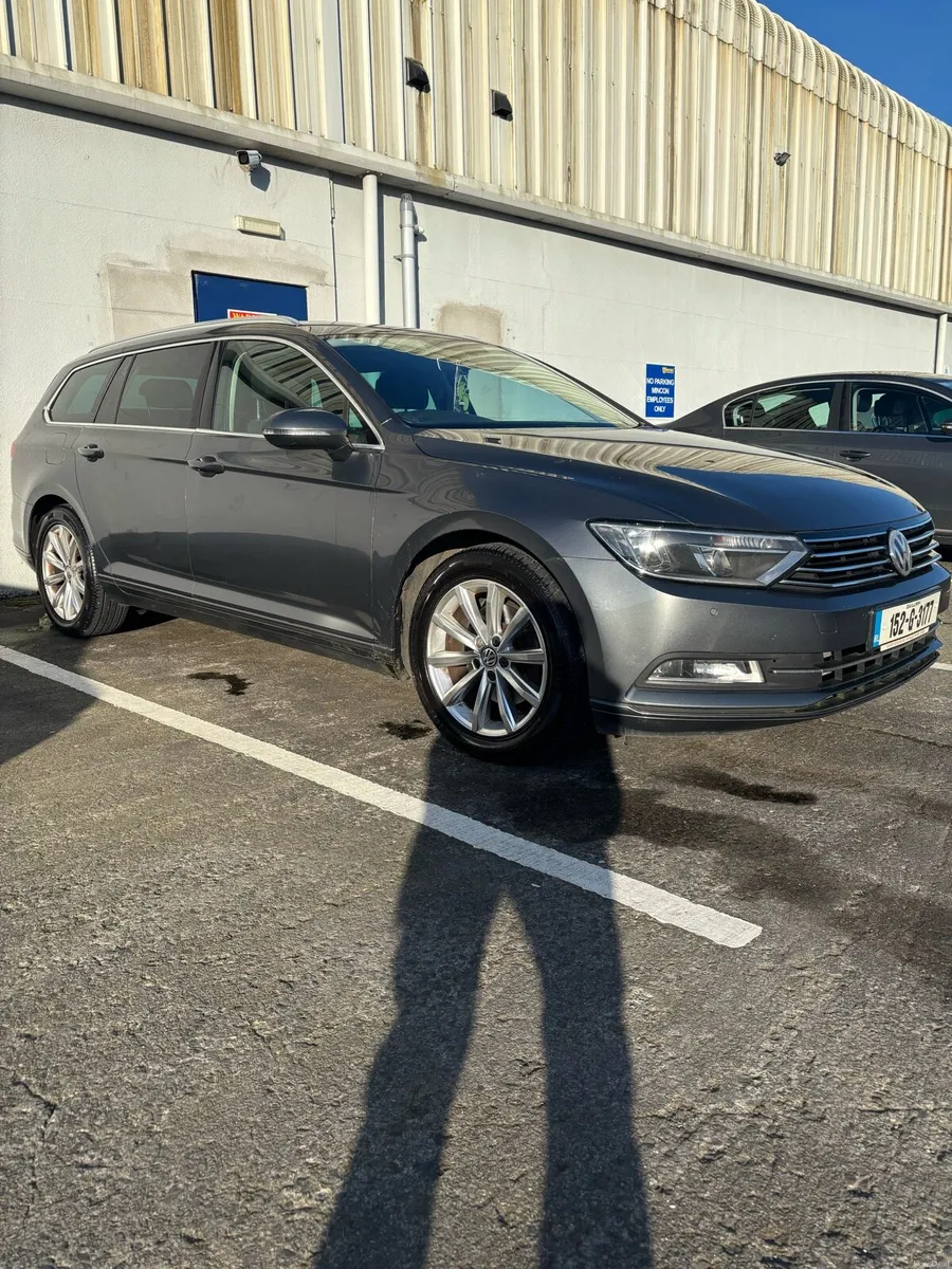 152 Volkswagen Passat Estate - Image 1
