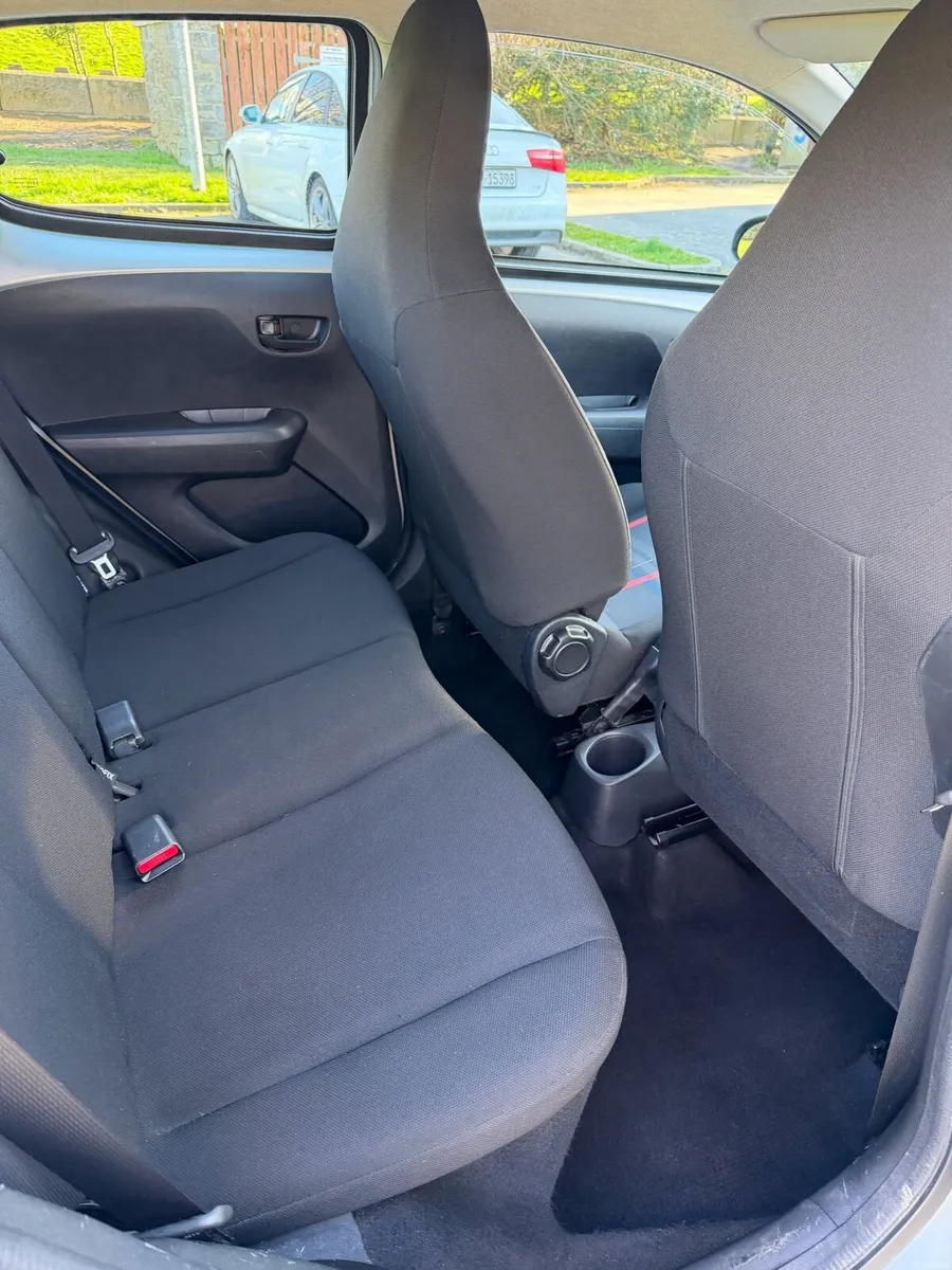 152 Peugeot 107 Left Hand  Drive - Image 4