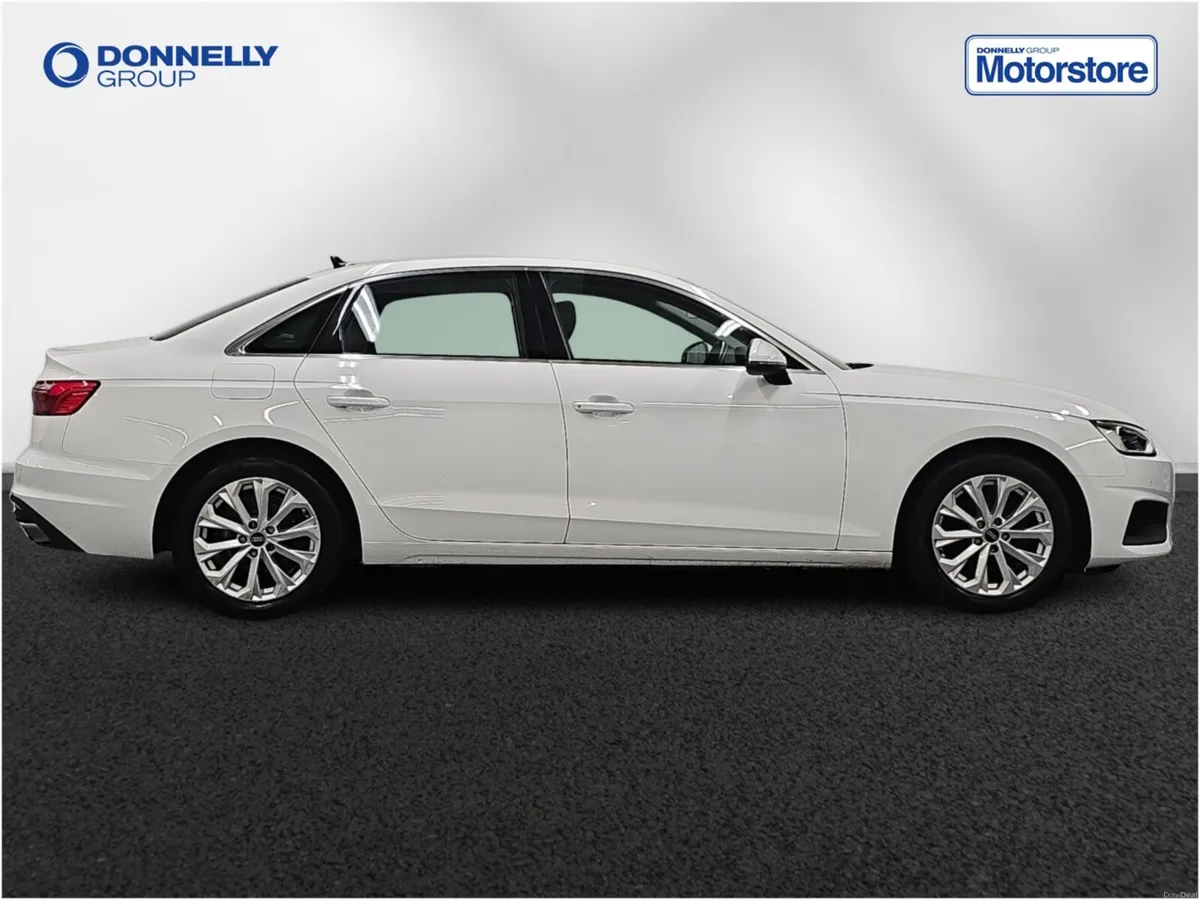 Audi A4 Saloon Technik - Image 3