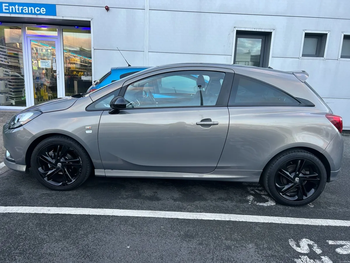 Vauxhall Corsa 1.4i 90PS Limited Edition - Image 3