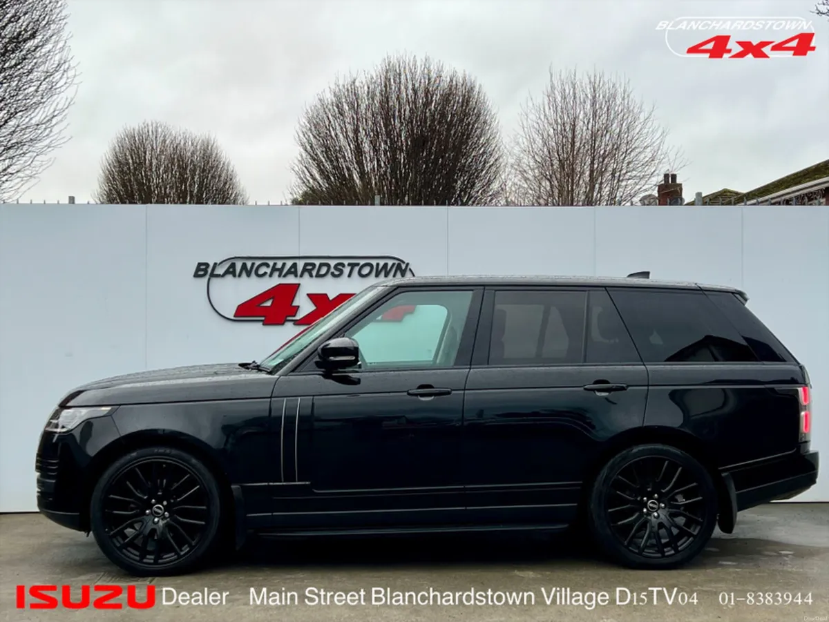 Land Rover Range Rover VOGUE SDV6 DIESEL TRIPLE BL - Image 3