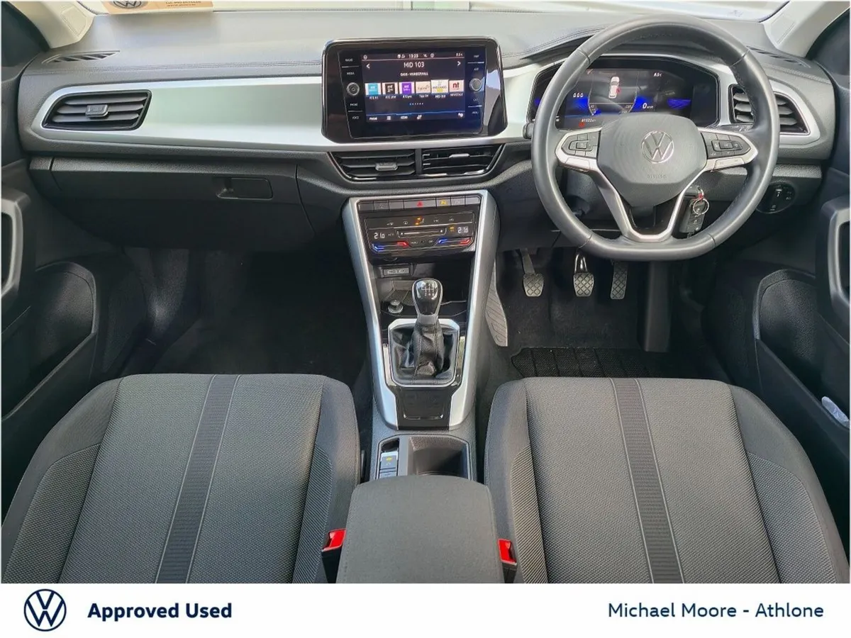 Volkswagen T-Roc T-ROC LIFE 2.0 TDI M6F 116HP - Image 2