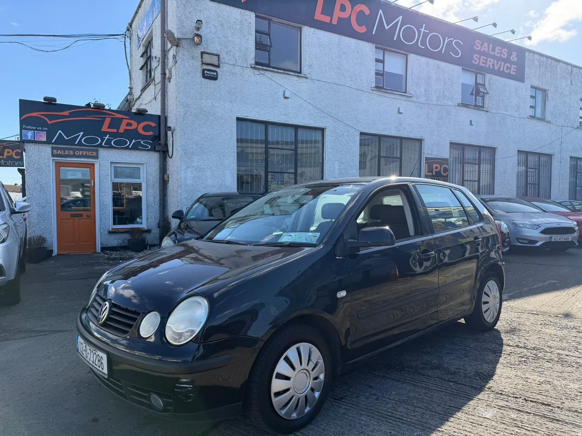 Volkswagen Polo 2002 low mileage - Image 1