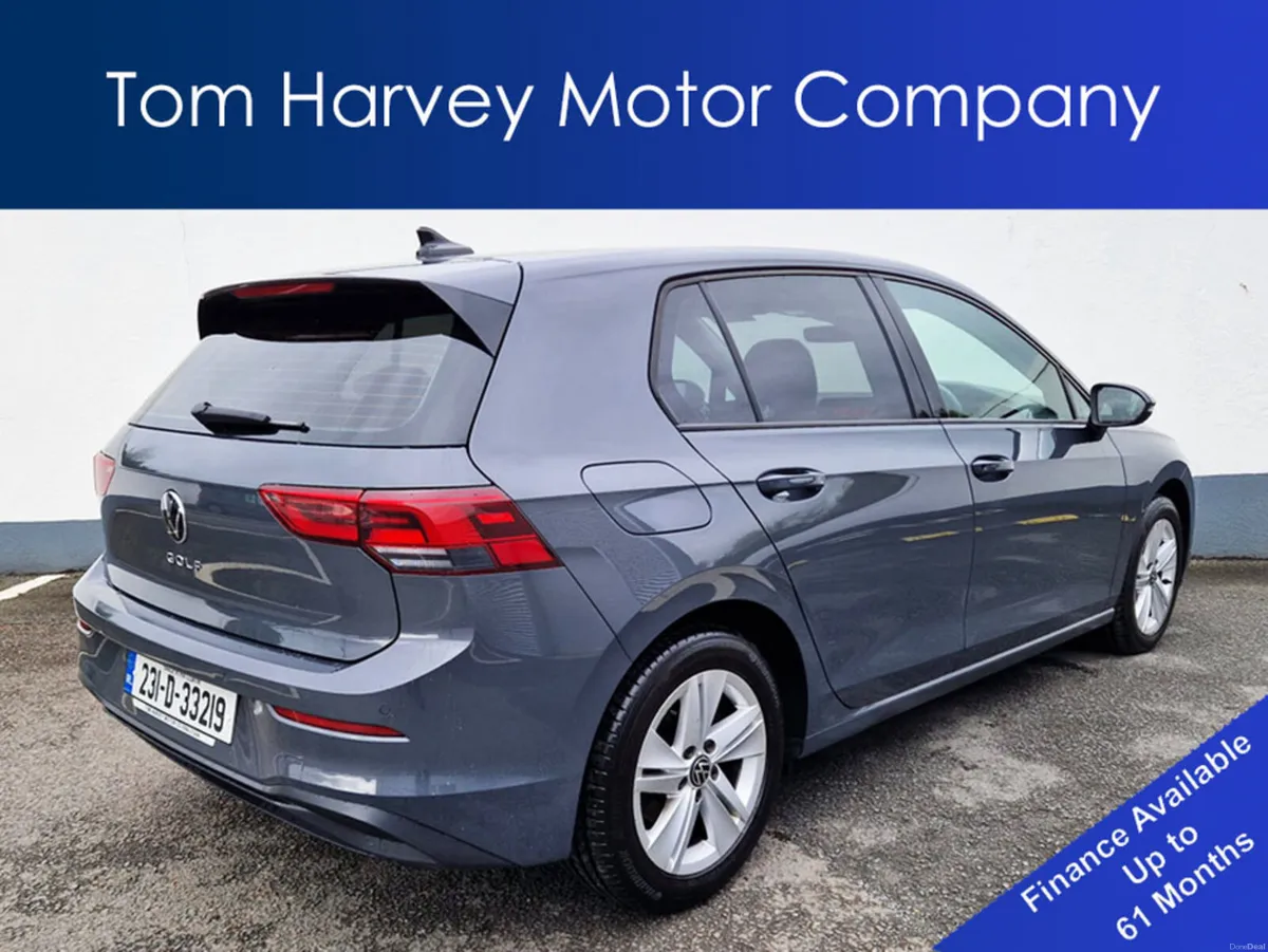 Volkswagen Golf LIFE 2.0 TDI 115HP + Custom Interi - Image 3