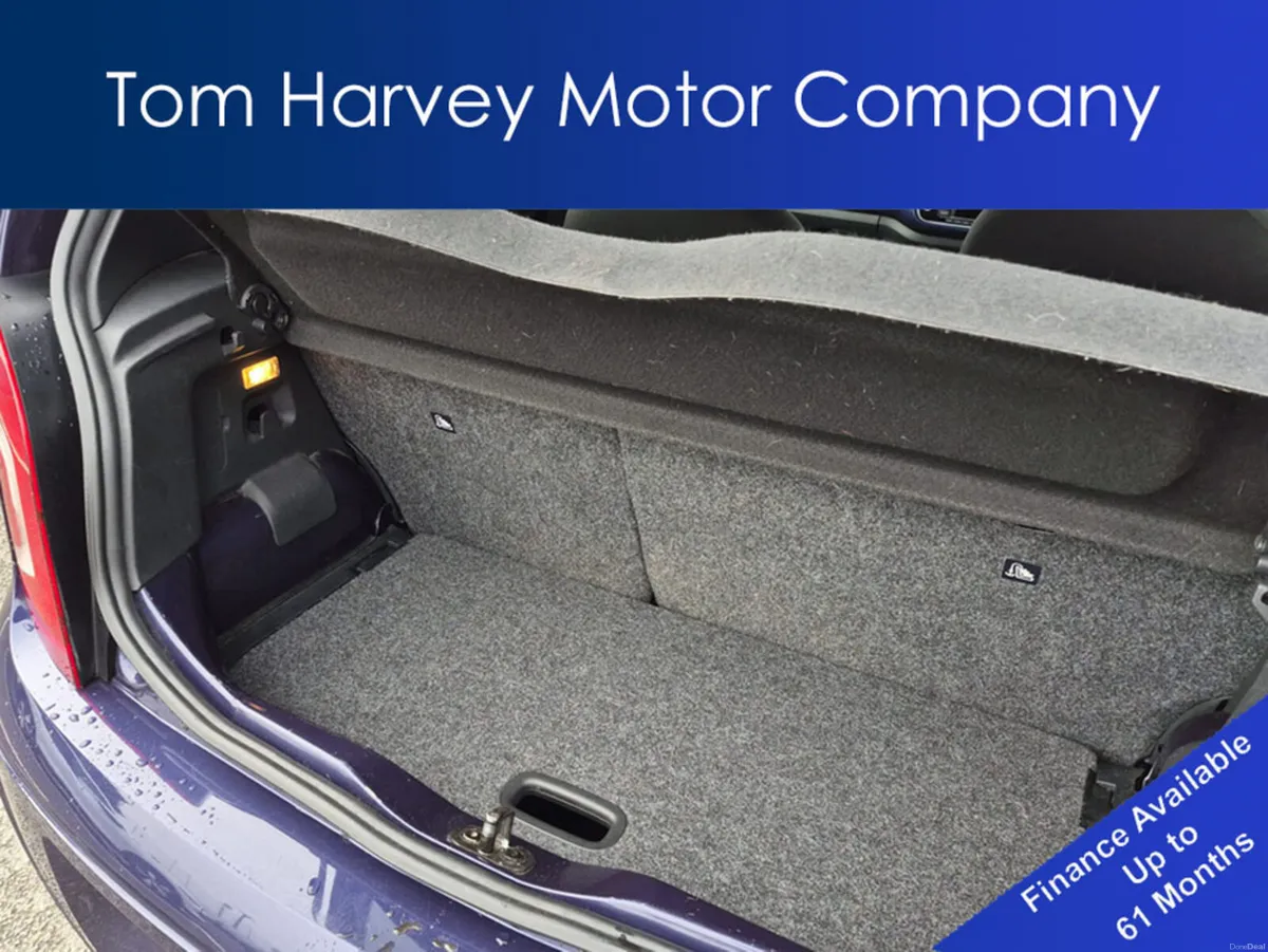 Volkswagen up! CLUB 1.0 75hp 4dr *Rare* - Image 4