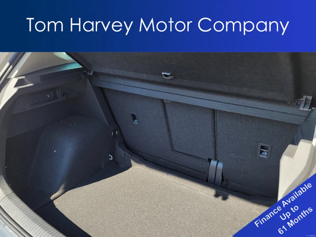 Volkswagen Tiguan LIFE 2.0 TDI 122BHP + RV Camera - Image 4