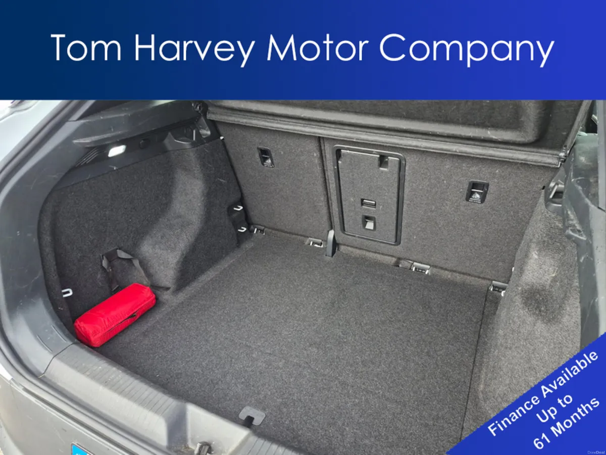 Volkswagen ID.4 LIFE 77KWH 174BHP - Image 4