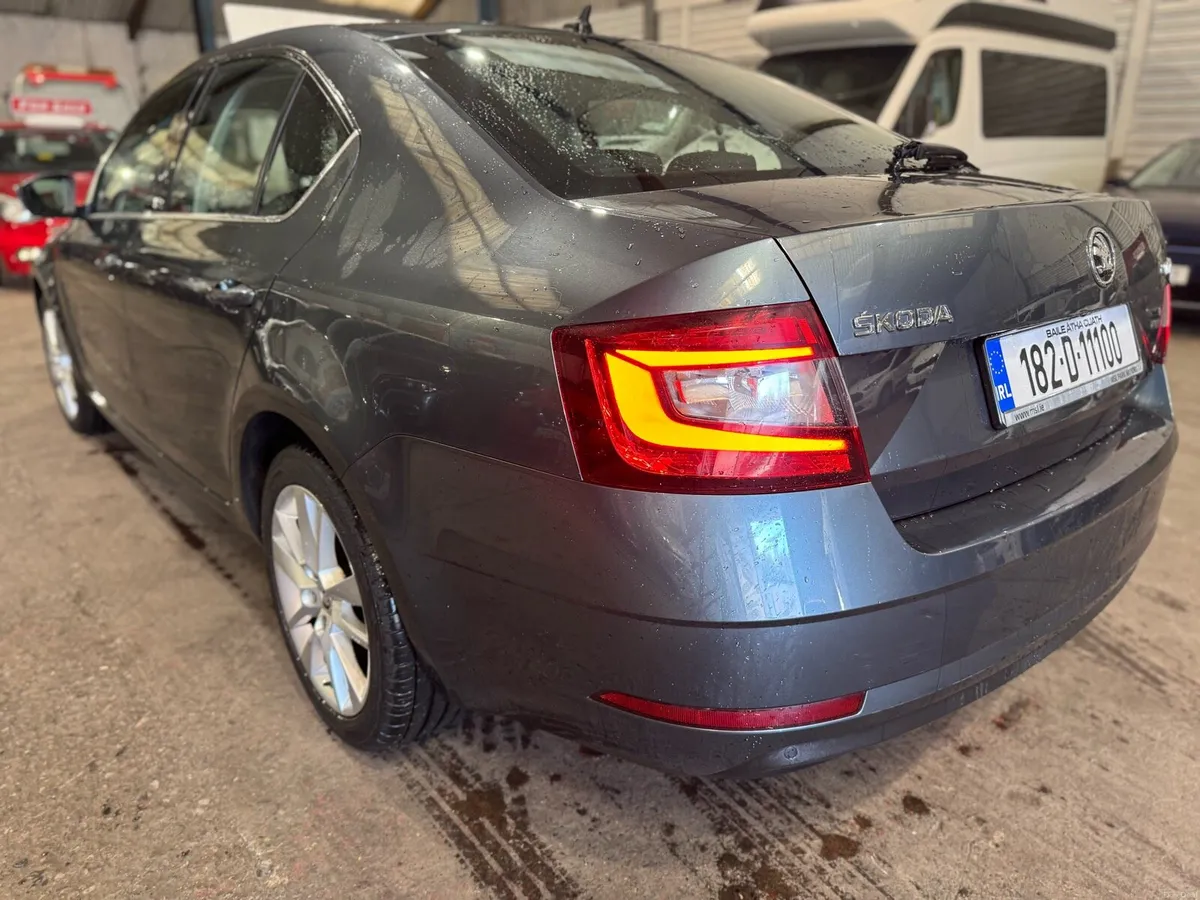 2018 ŠKODA Octavia - Image 3