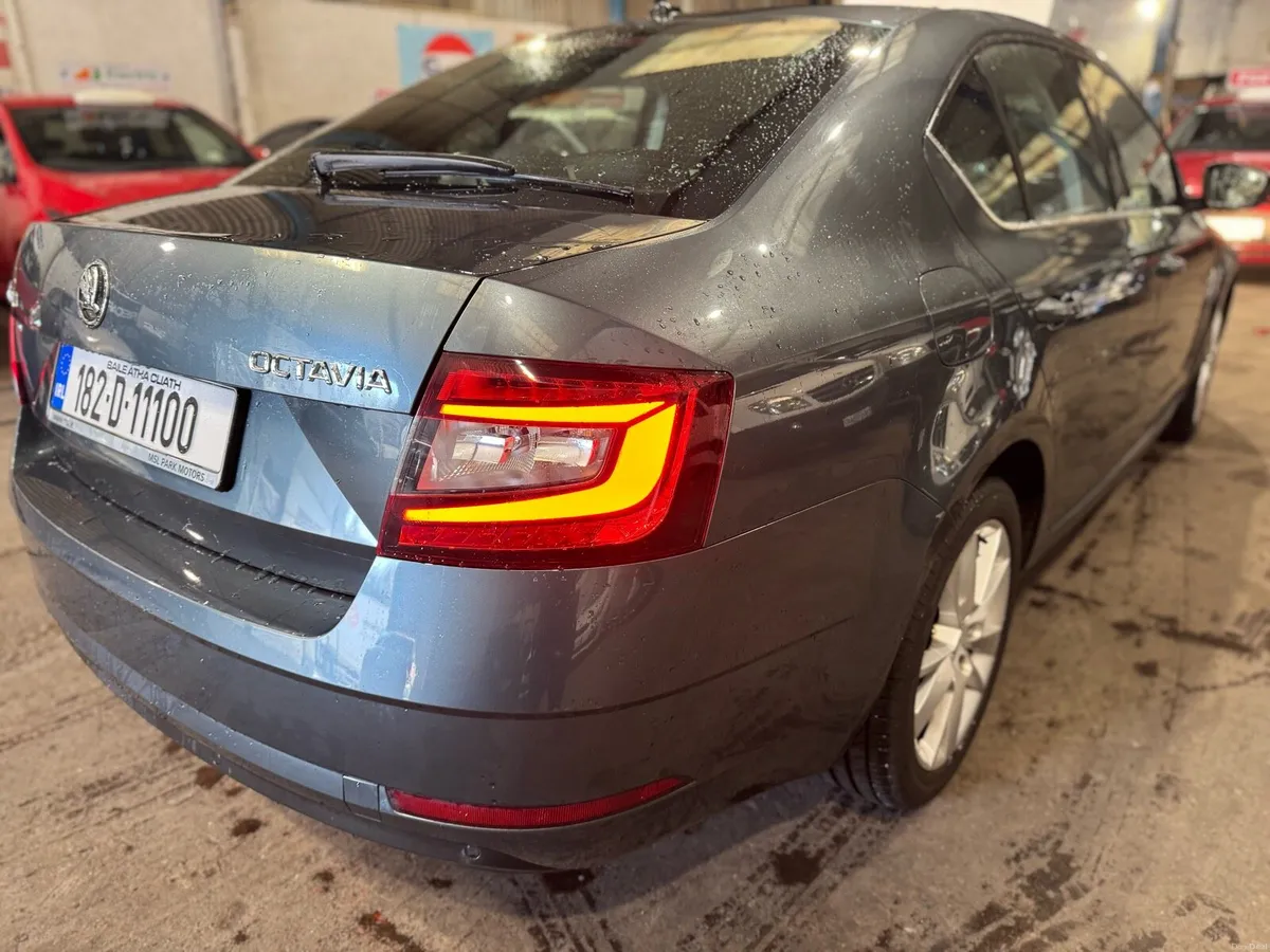 2018 ŠKODA Octavia - Image 4