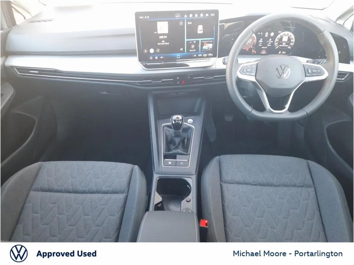 Volkswagen Golf EDITION 75 2.0 TDI 116HP - Image 2