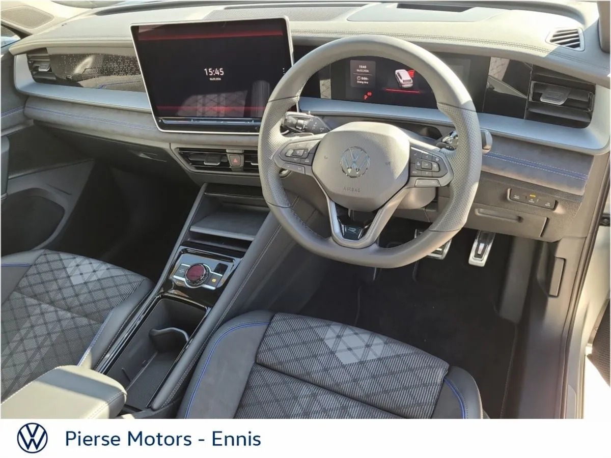 Volkswagen Tayron 1.5 TSI 204PS R-LINE BLACK ED PH - Image 3