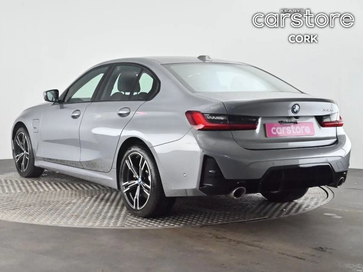 BMW 3-Series 330 E M Sport Auto  330 e M Sport  33 - Image 4