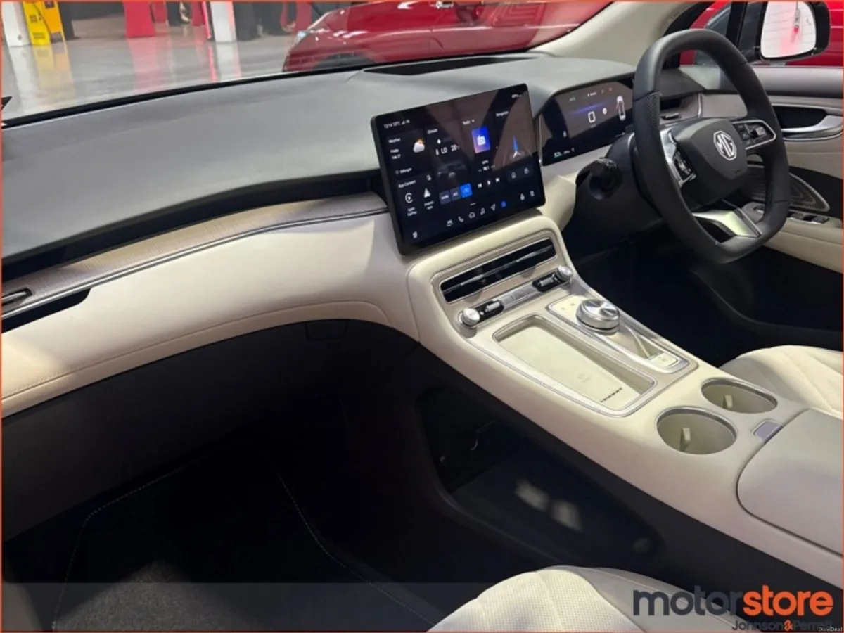 MG S5 ORDER YOUR NEW MG S6 TODAY - Image 3