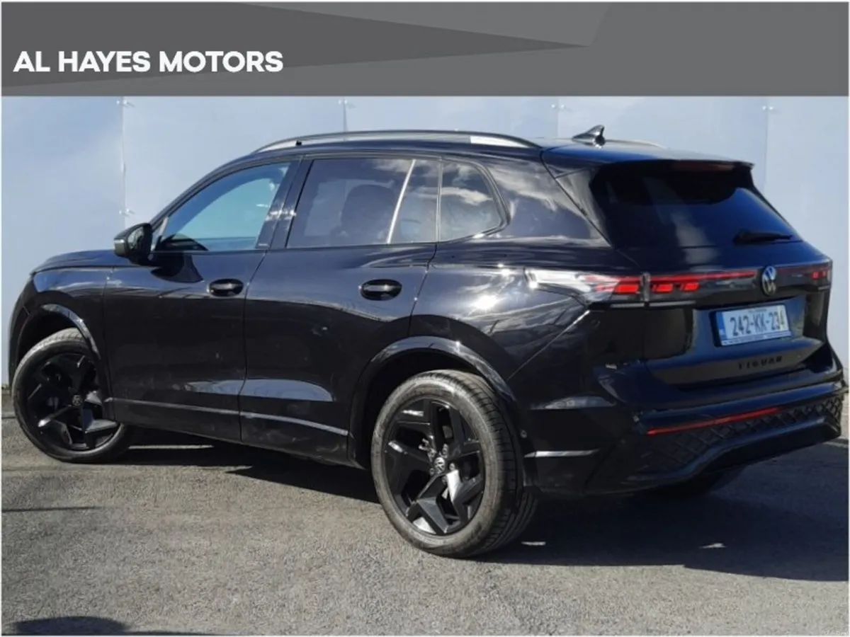 Volkswagen Tiguan **VERY HIGH SPECS**2.0 TDI 150HP - Image 3