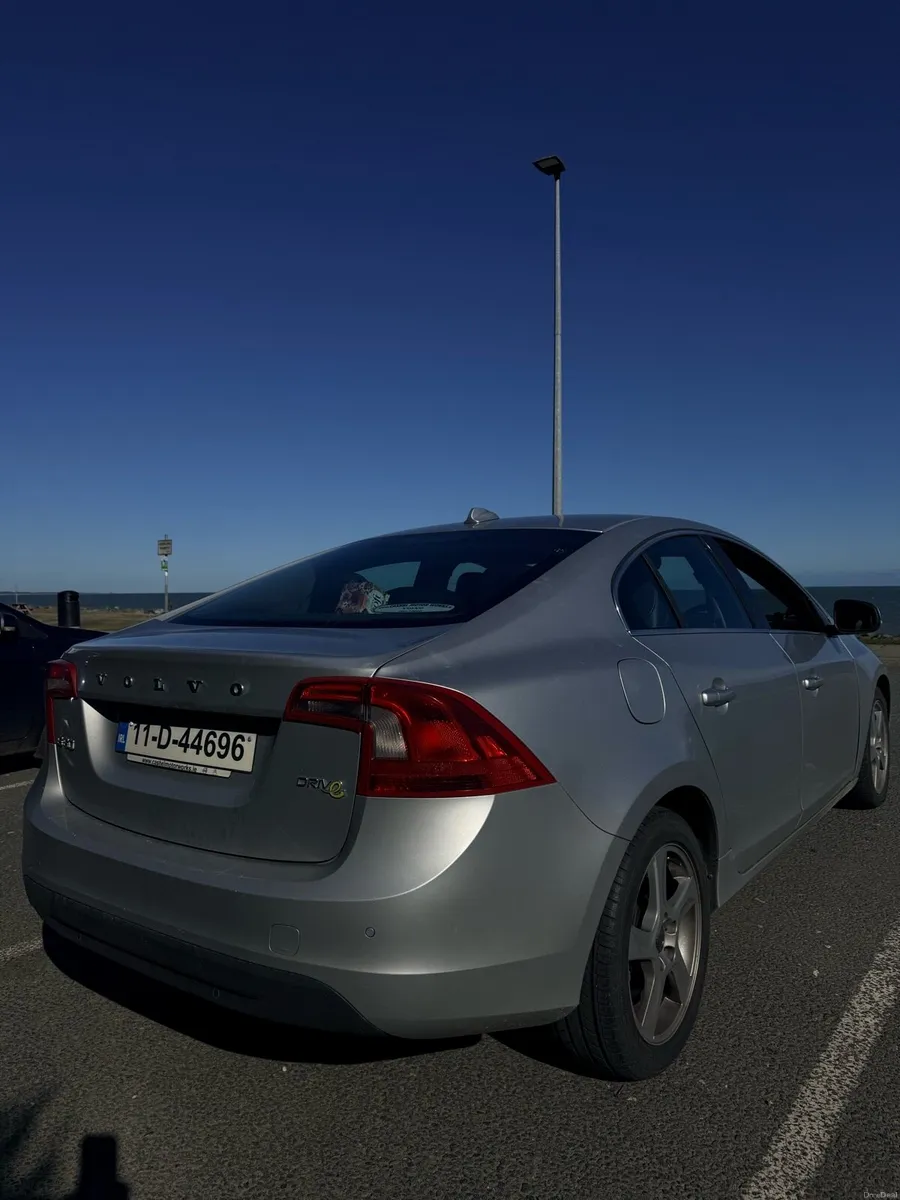 VOLVO S60 DRIVe - Image 1
