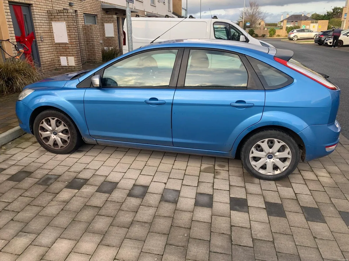 Ford Focus - Image 2