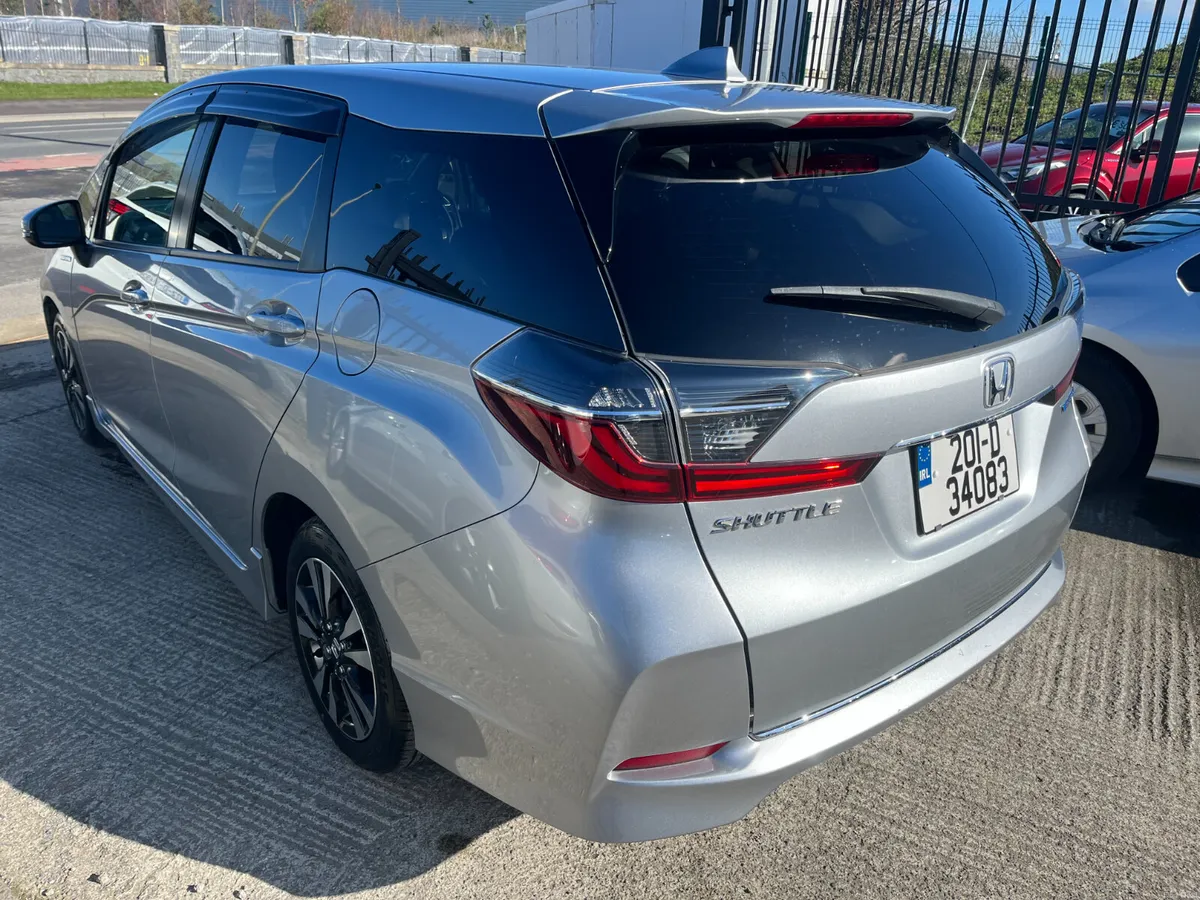 Honda Shuttle 2020, 1.5 HYBRID AUTO HIGH SPEC - Image 4