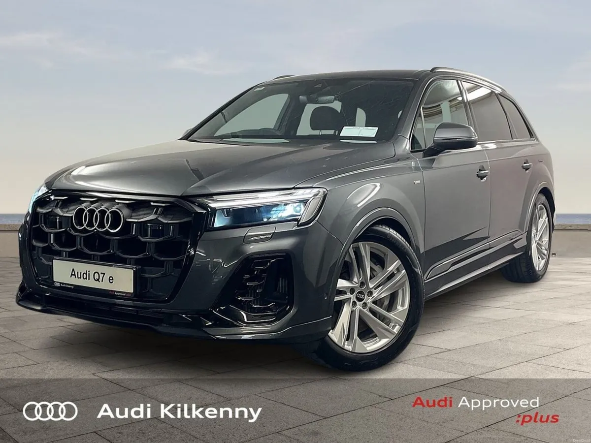 Audi Q7 55 PHEV TFSI e Quattro Sline Black Edition - Image 3